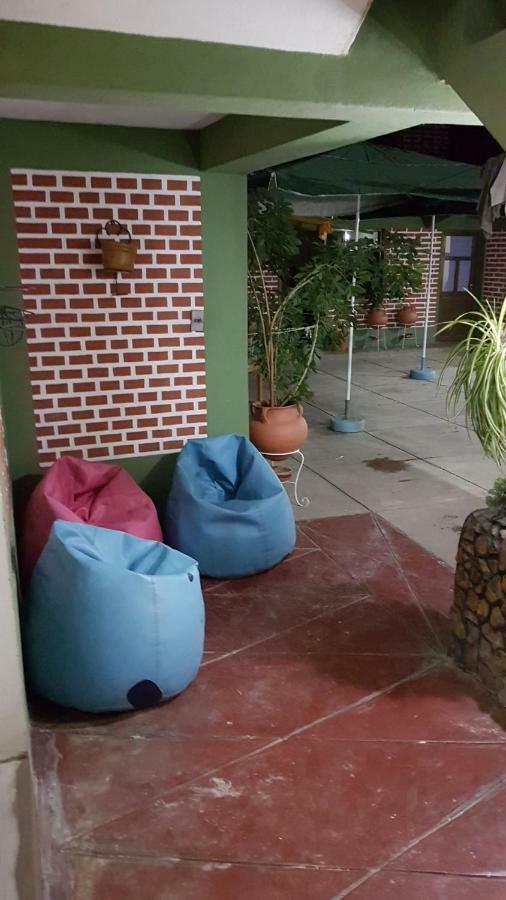 Hostel Buen Descanso スクレ エクステリア 写真